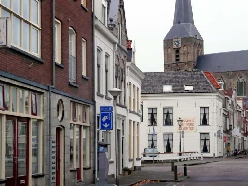 De Zilveren Karper IJsselmuiden Esterno foto